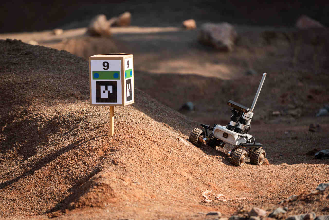 Leo Rover ARTag tracking
